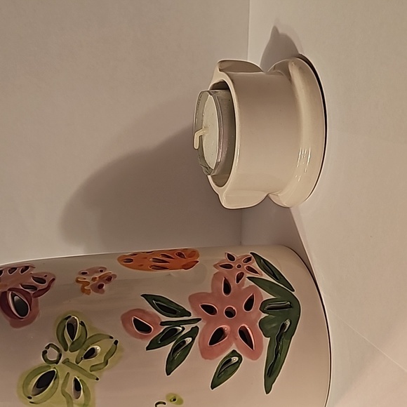 Butterfly Patio Candle Holder - Picture 5 of 5